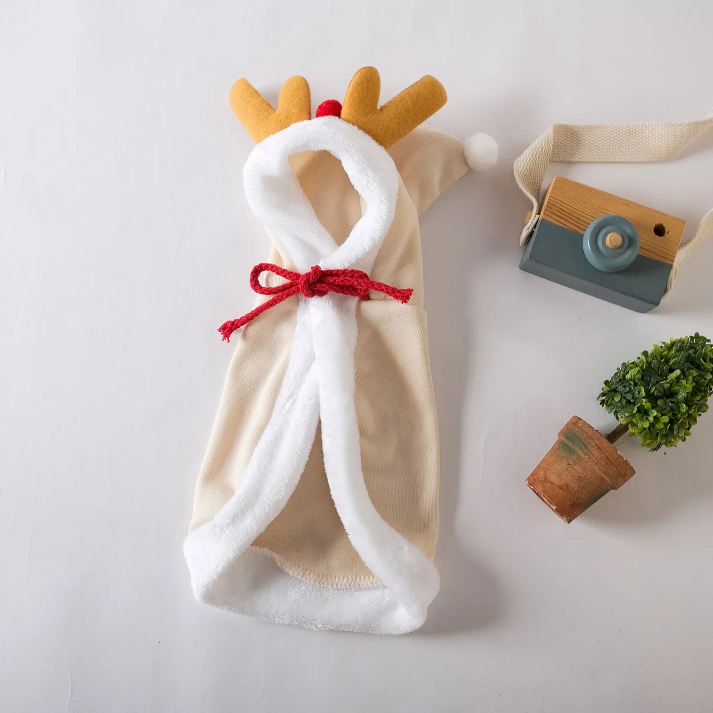 Kitty Christmas Cape